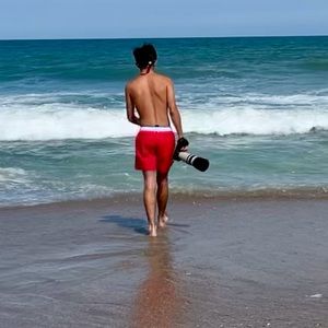 Meet your Posher, Hughes